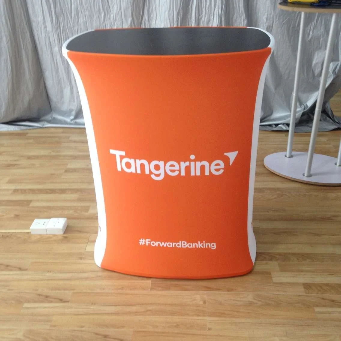 Custom Printed Trade Show Kiosk – Portable & LED Display