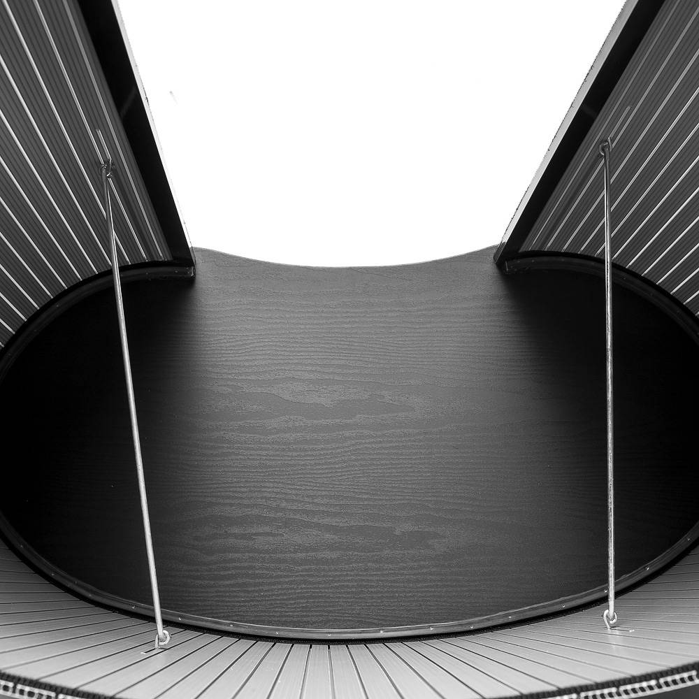 Internal supports underneath the large curved counter tabletop